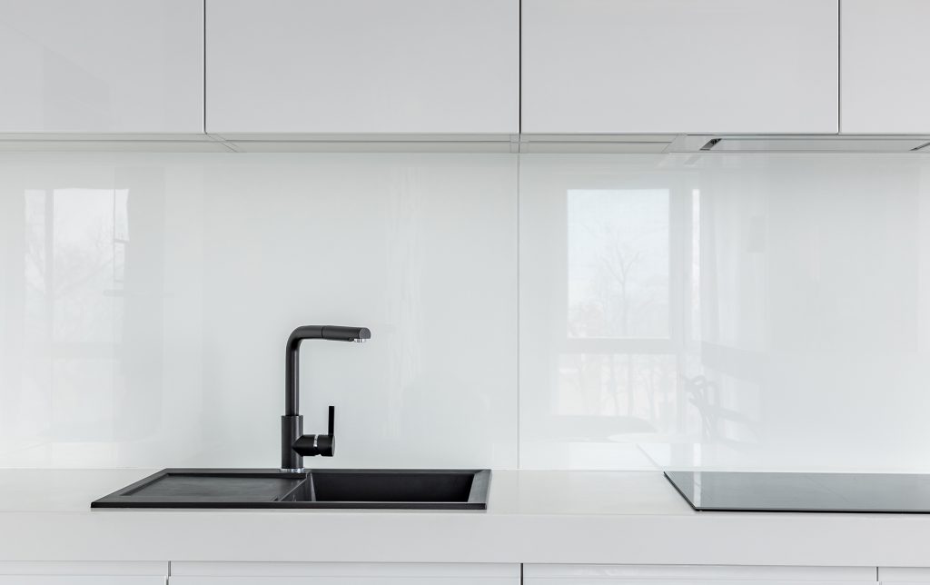 How Do You Clean Laminate Kitchen Cabinets